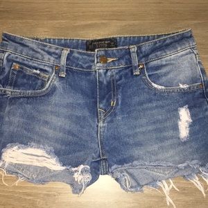 ZARA SHORTS